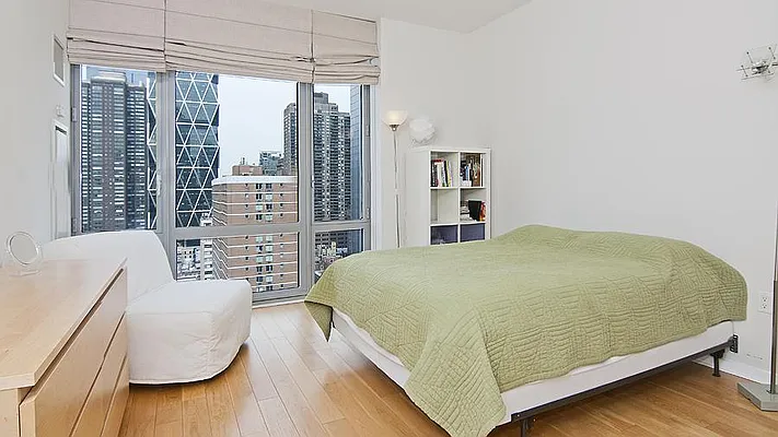 Sold by Fenwick Keats Real Estate | media 5