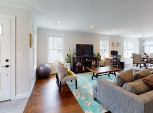 11 Myrtle St #1, Watertown, MA 02472