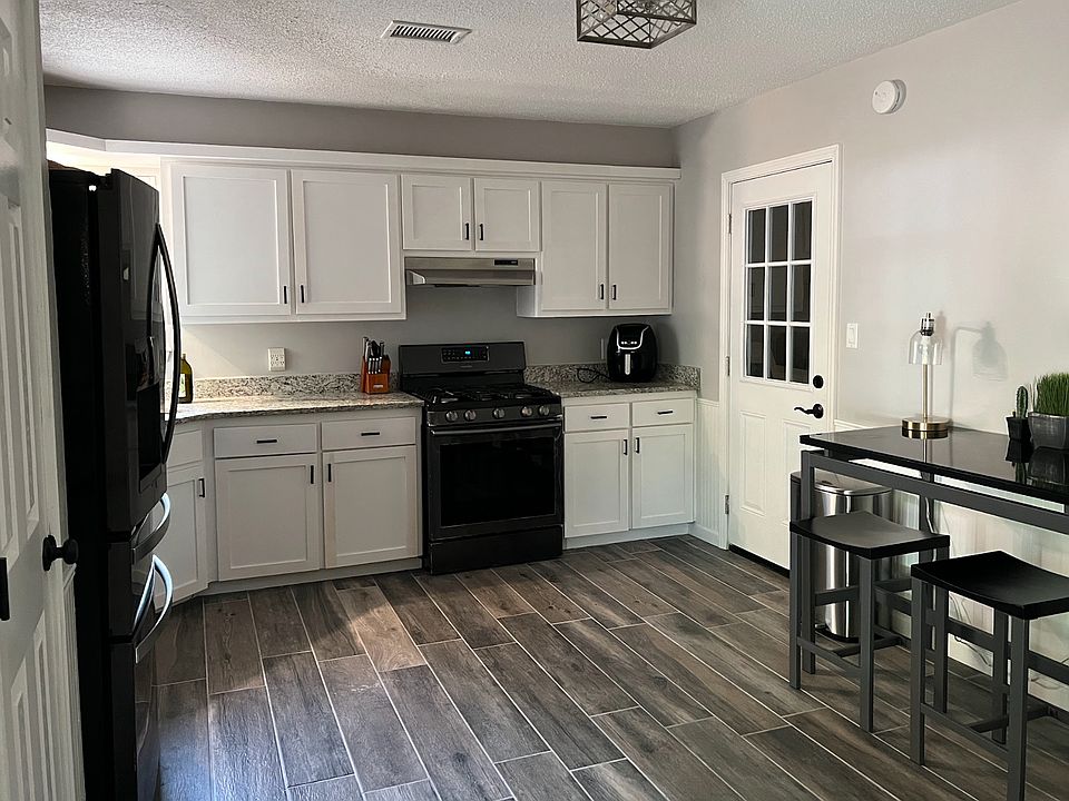2nd image of 5676 S 85th East Ave