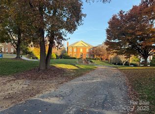 3630 8th Street Pl NW, Hickory, NC 28601