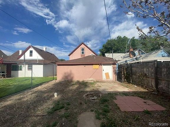 3rd image of 1119 Pine Street