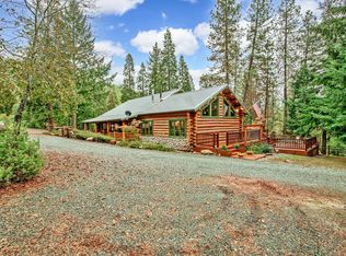 401 Agee Dr, Grants Pass, OR 97526