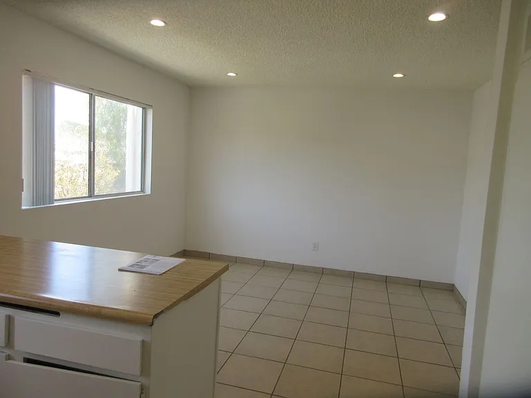 8865 Independence Ave #26 — Photo 13