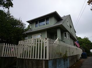 1710 E Mercer St, Seattle, WA 98112