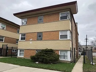 2254 W Garfield Blvd #1R Photo 1