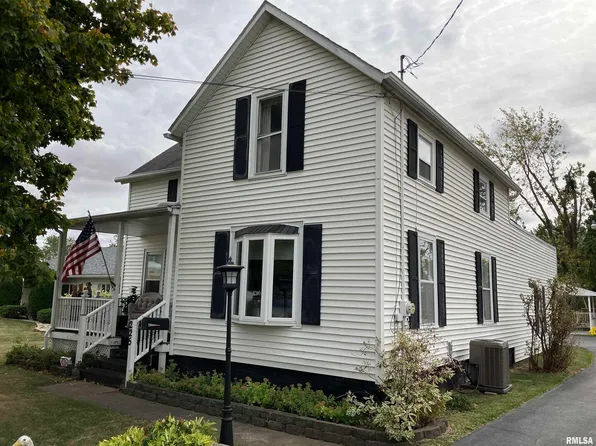 225 W Garfield St, Kewanee, IL 61443