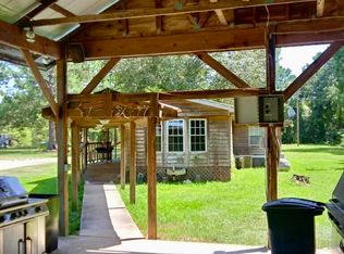 9085 Old River Rd, Petal, MS 39465