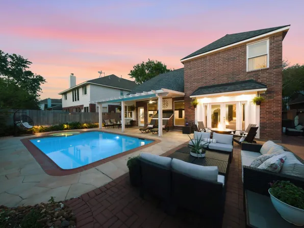 542 Ivy Cross Ln, Sugar Land, TX 77479