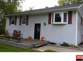 N8622 Arcade Glen Rd, Ripon, WI 54971