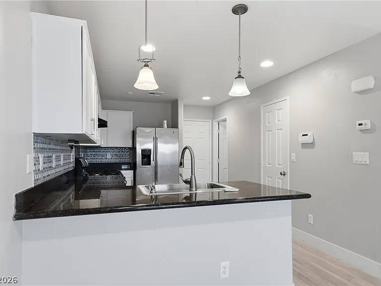 8910 Marble Light Ave — Photo 11