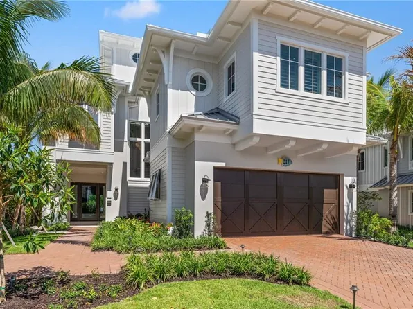 217 13th ST S, NAPLES, FL 34102