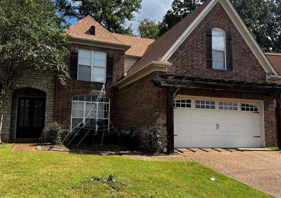 1st image of 4630 Tulip Creek Dr