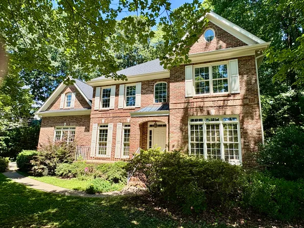 6824 Autumn Lake Trl, Hixson, TN 37343