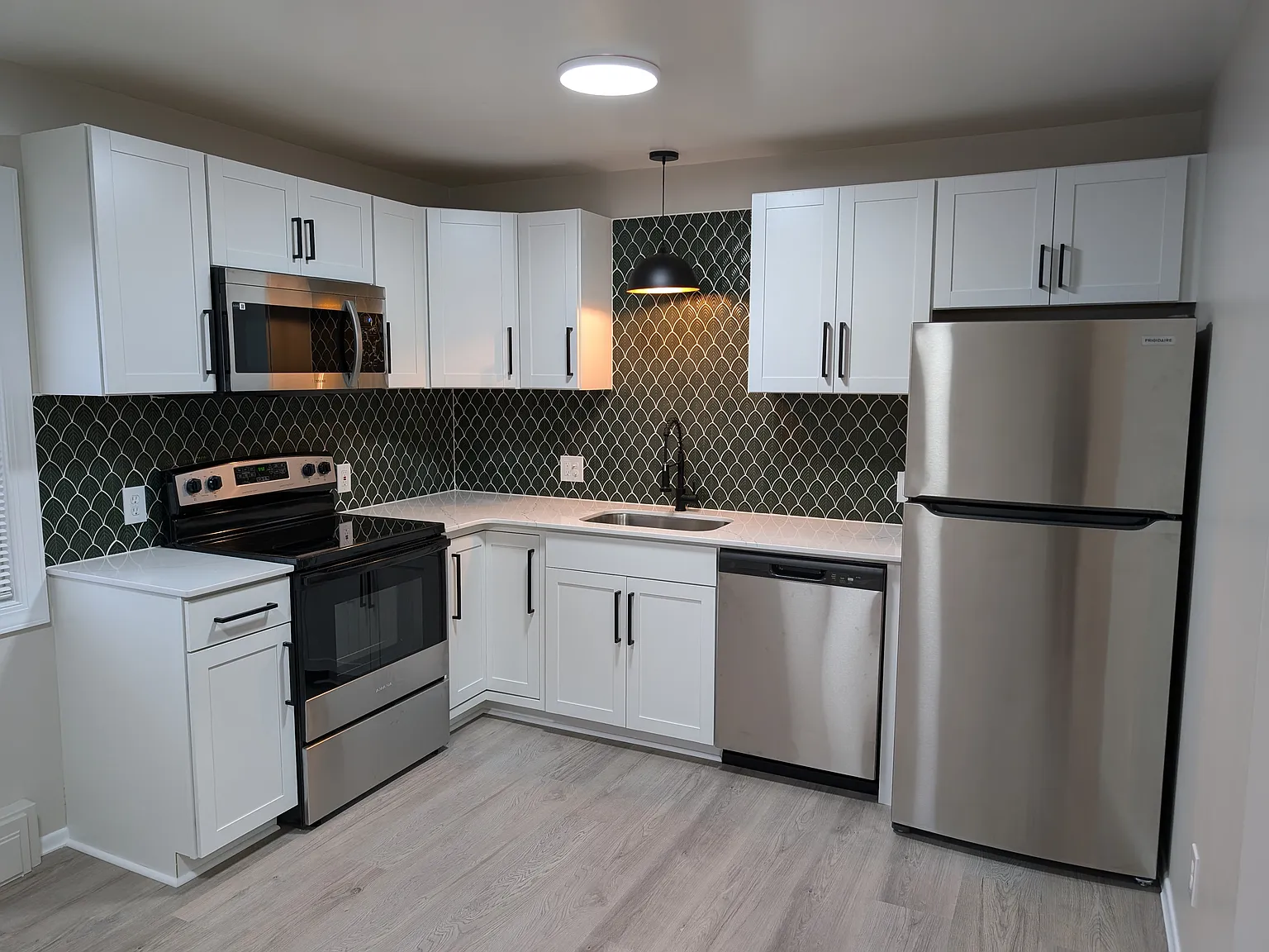 2 bed, $1,500 — Photo 2