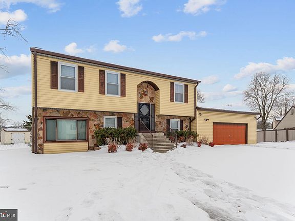 4th image of 612 Pearse Ln