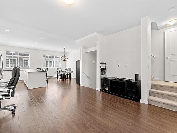 5th image of 127 172nd St #30