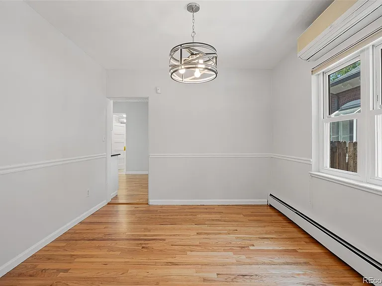 881 S Emerson St — Photo 12