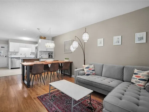 239 Beach City Rd APT 1225, Hilton Head Island, SC 29926