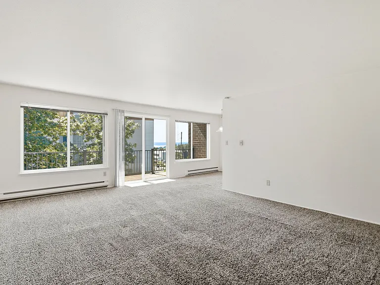 22405 30th Ave S #204 — Photo 15