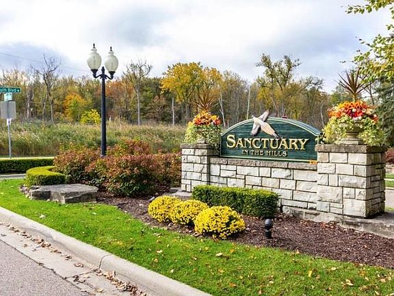 3rd image of 3838 N Winding Brook Cir #3