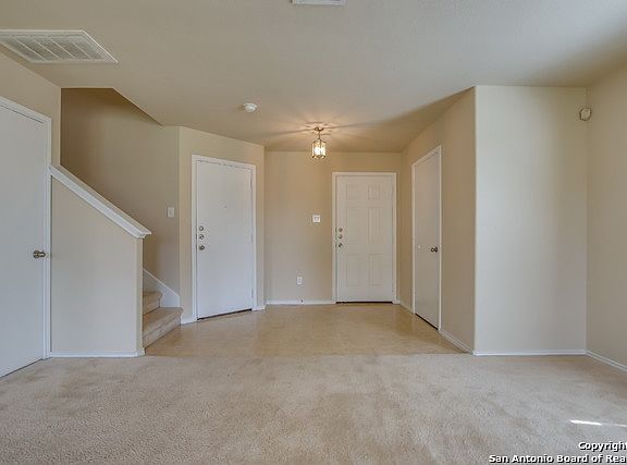 4th image of 6406 Candleview Ct