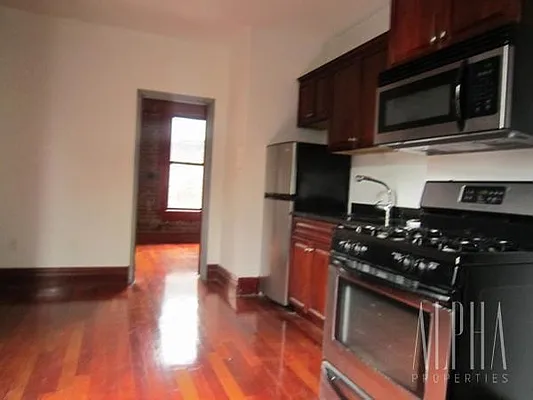 Rented by Alpha Properties NYC I LLC | media 20