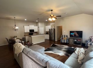 6810 Oakridge Ave APT B, Lubbock, TX 79424