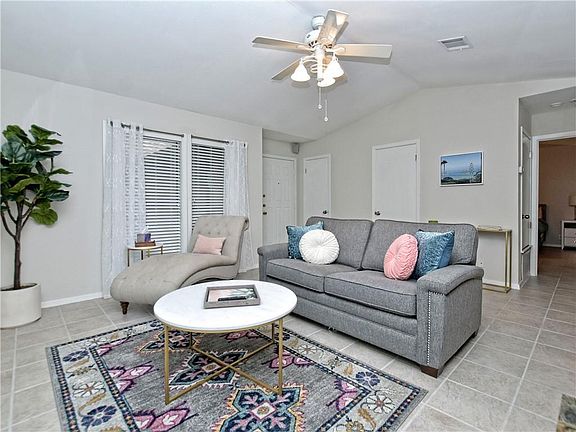 5th image of 5720 N Scout Island Cir