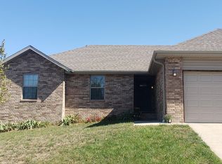 4436 N Katrina Ave, Springfield, MO 65803