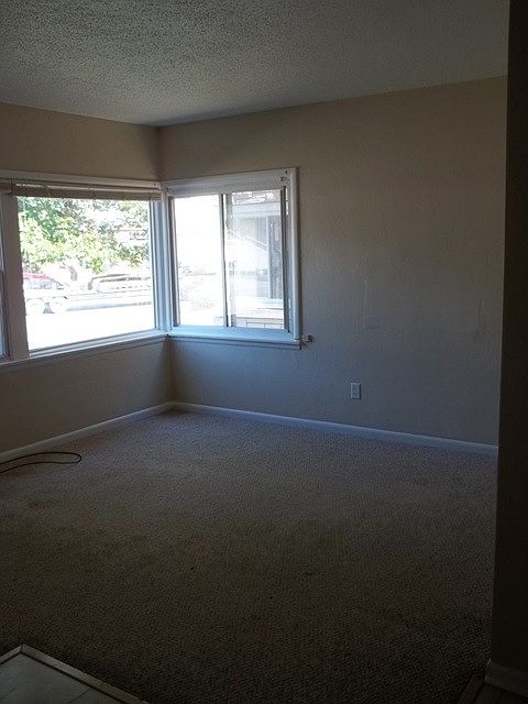 2nd image of 223 E 35th St APT D