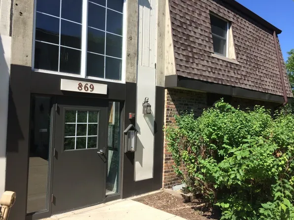 869 Trace Dr APT 201, Buffalo Grove, IL 60089