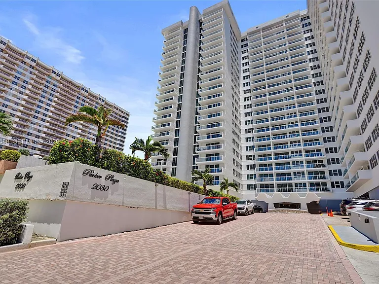 2030 S Ocean Dr #821 — Photo 36