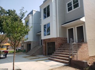 394 Clinton Pl, Newark, NJ 07112