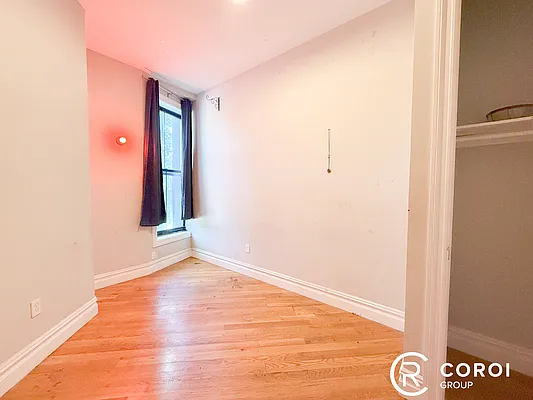 Rented by Coroi Corp | media 21