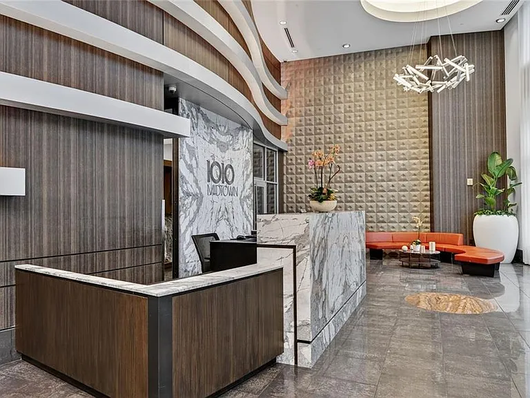 1080 Peachtree St NE #2004 — Photo 47