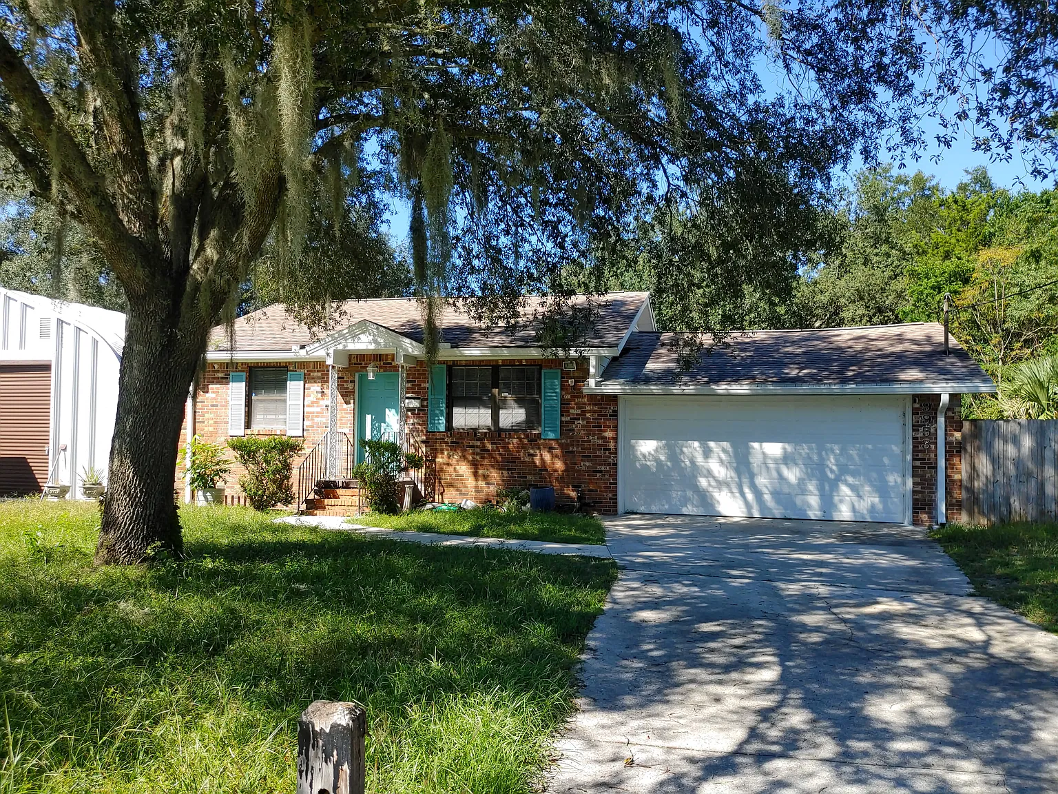 3 bed, 1247 sqft, $2,250 — Photo 2