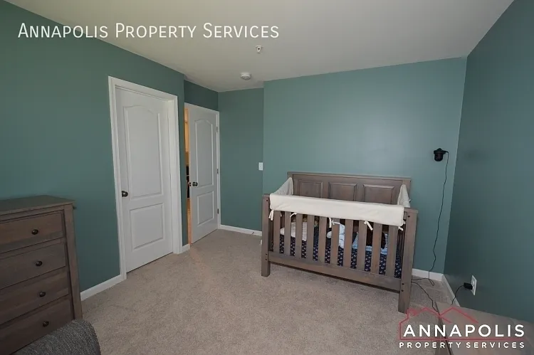 7948 Monrovia Dr — Photo 16