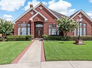 5241 Brigitte Ct, Groves, TX 77619