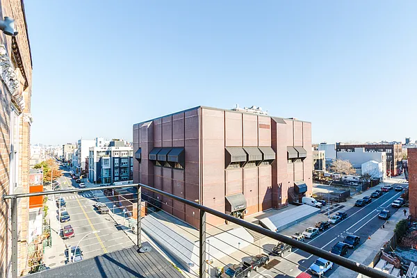 Rented by MNS | media 37