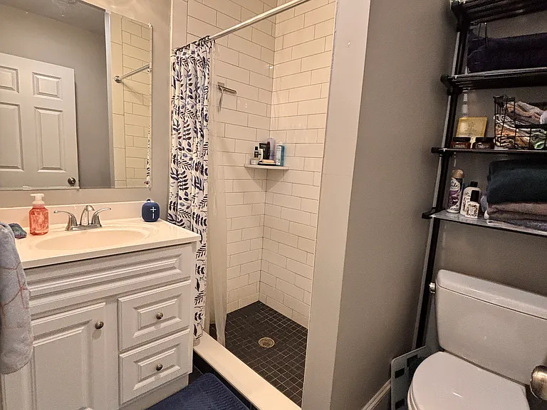 132 Willow Ave #1 — Photo 6