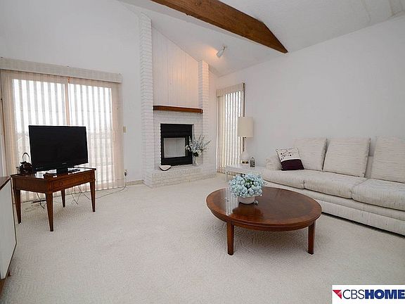 3rd image of 10361 Sprague St