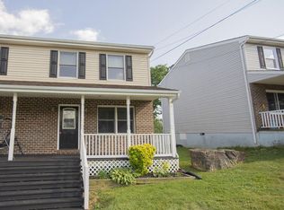308A E 12th Ave, Ranson, WV 25438