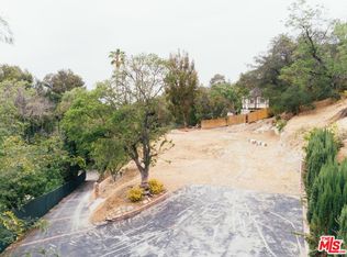 3802 Hollyline Ave, Sherman Oaks, CA 91423