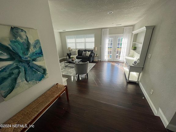 5th image of 3724 MONTCLAIR Drive