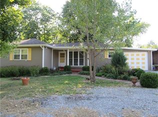 104 N High St, O'Fallon, IL 62269