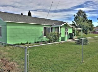 405 W 4th St, Grandview, WA