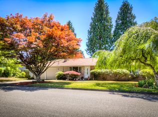 10515 NE 194th St, Bothell, WA 98011