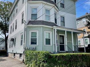 17 Reeves St, Worcester, MA 01607
