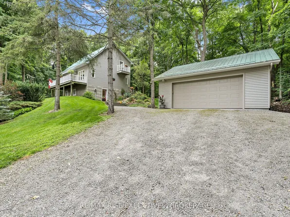 196 Old River Rd, Leeds And The Thousand Islands, ON K0E 1R0