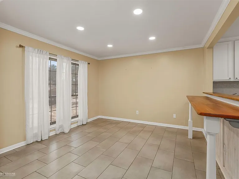 9346 Shartel Dr — Photo 16